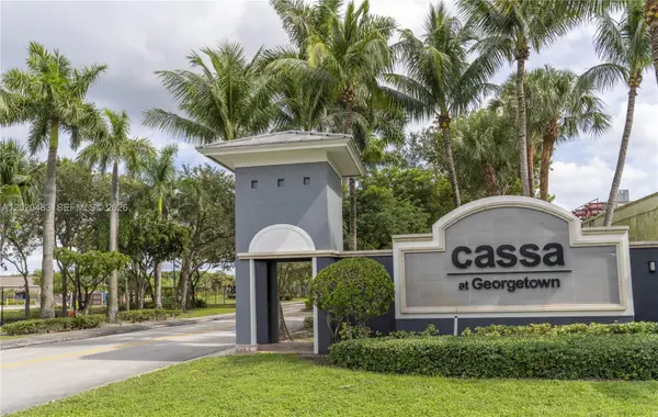 1415 NW 34th Way, Lauderhill, FL 33311