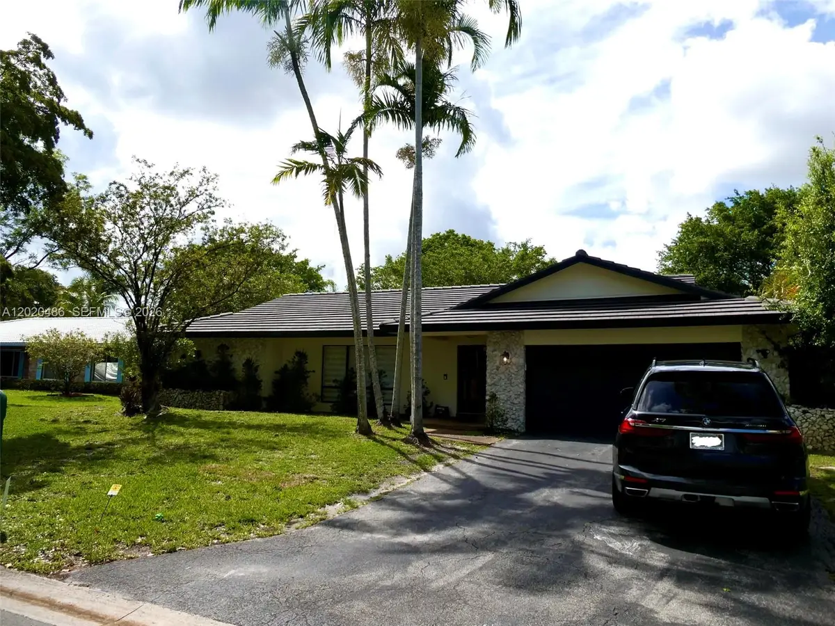 9939 NW 19th St, Coral Springs, FL 33071 - #1