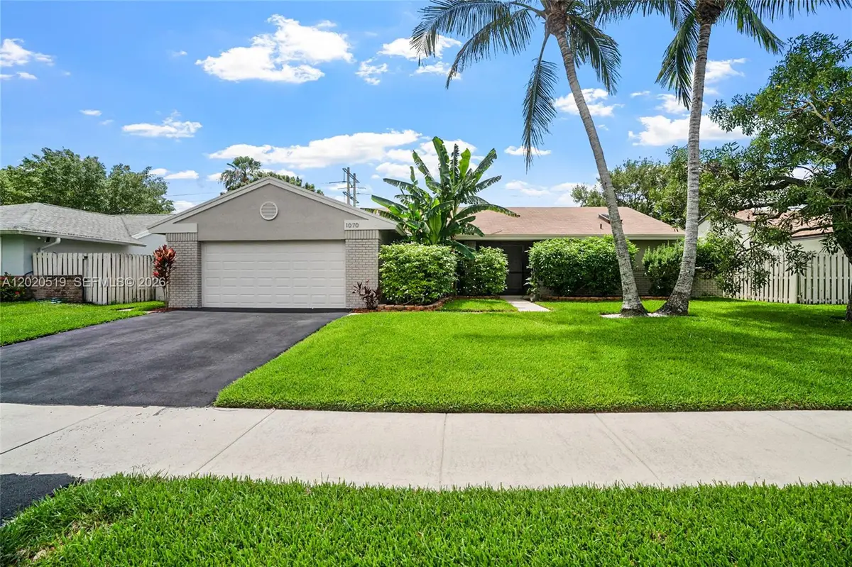 1070 Cedar Creek Way, Davie, FL 33325 - #1