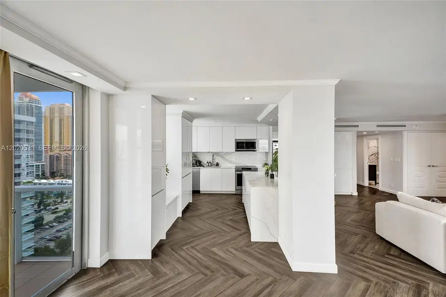 230 174th St #2112, Sunny Isles Beach, FL 33160 - #2