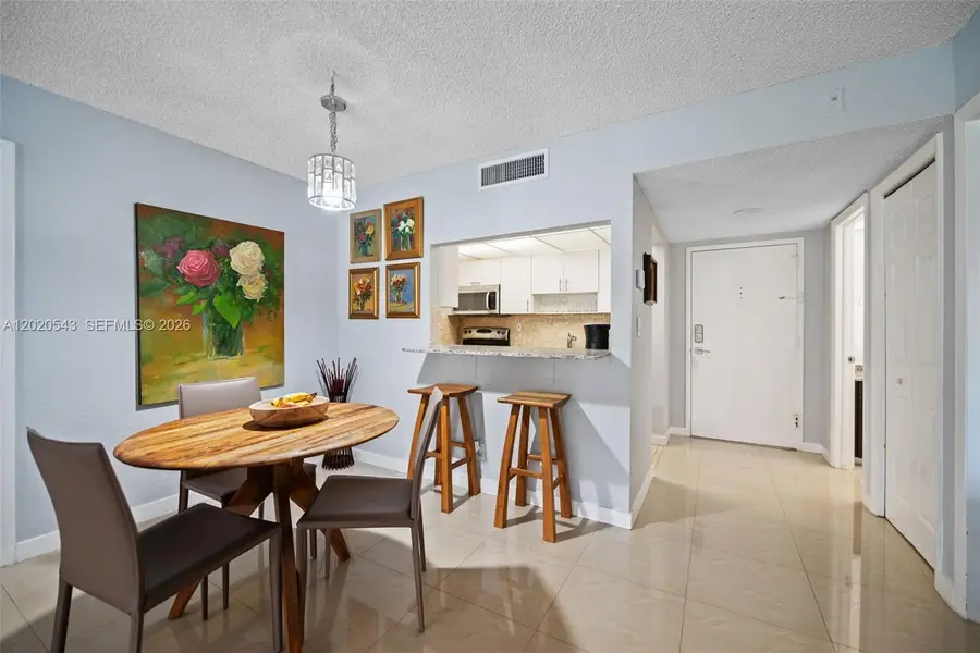 200 Lakeview Dr #113, Weston, FL 33326 - #3