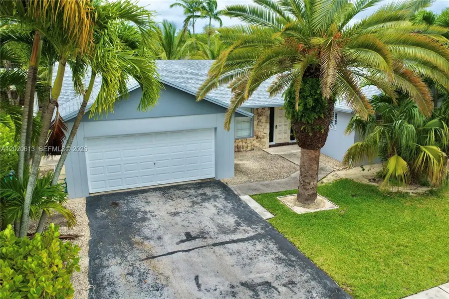 11541 SW 97th St, Miami, FL 33176 - #3