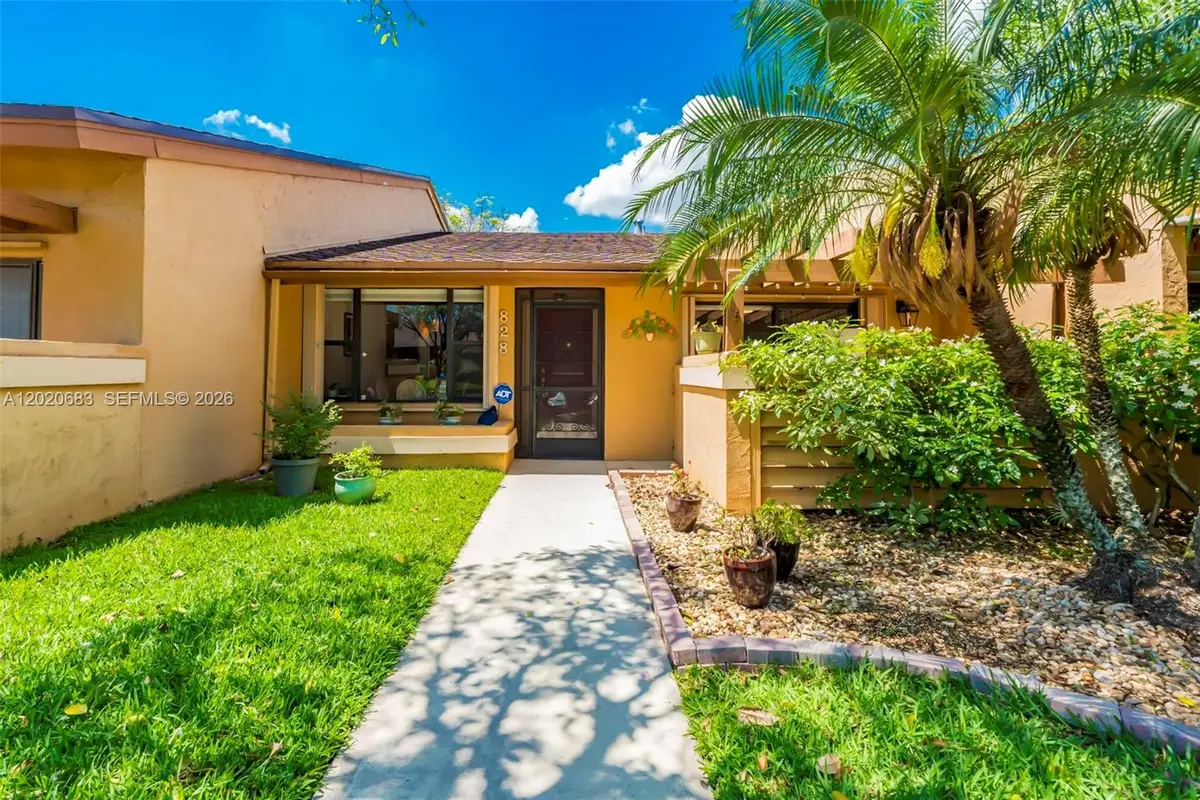 828 NW 79th Ter, Plantation, FL 33324 - #1