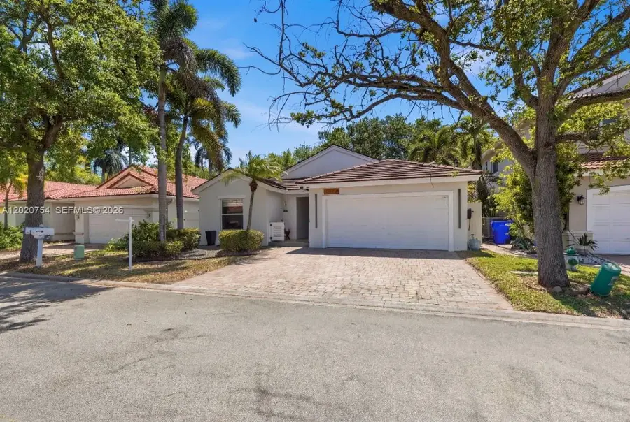 3464 51st St, Hollywood, FL 33312 - #2