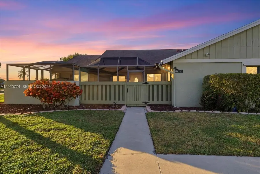 5694 Northpointe Ln, Boynton Beach, FL 33437 - #2