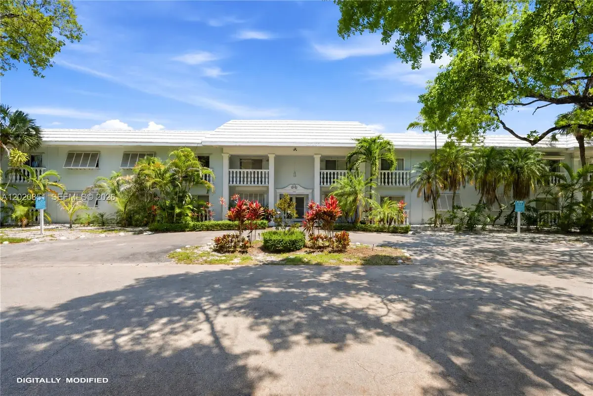 1200 Mariposa Ave #E104, Coral Gables, FL 33146 - #1