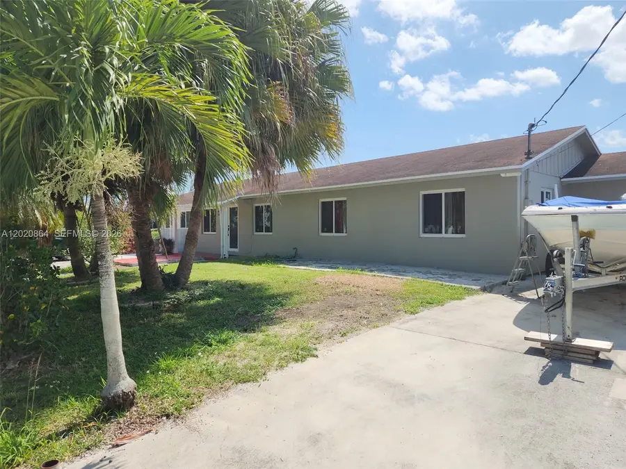 496 SW 9th Ave, Florida City, FL 33034 - #2