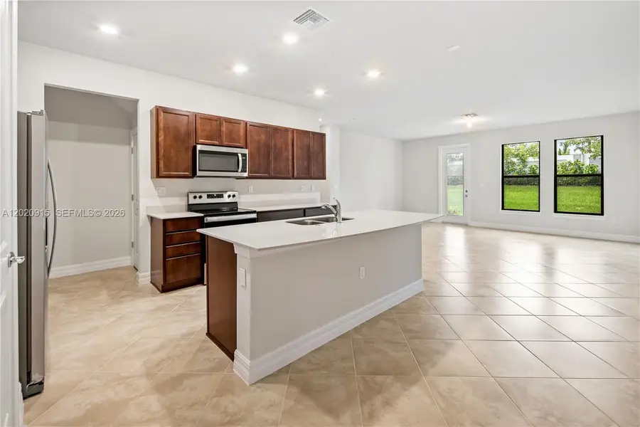 4488 E Appleton Cir E, Oakland Park, FL 33309 - #2