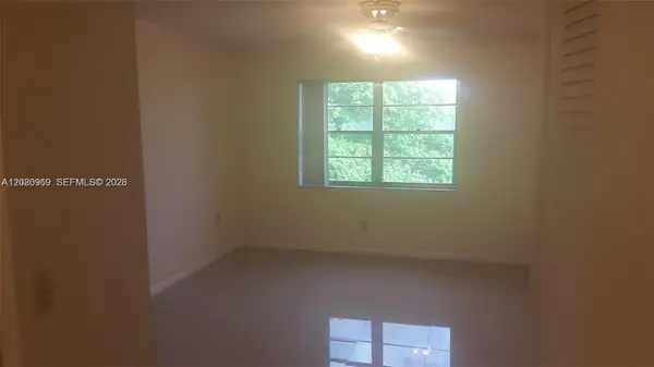 4384 NW 9th Ave #18-3B, Deerfield Beach, FL 33064