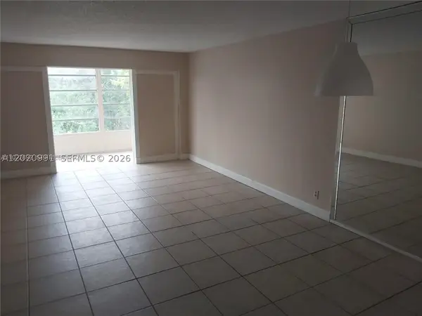 8370 Sands Point Blvd #H306, Tamarac, FL 33321