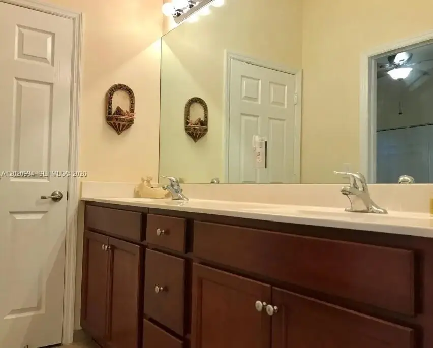 5919 NW 56th Pl, Tamarac, FL 33319 - #3