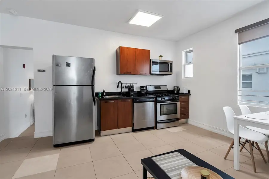 500 14th St #101, Miami Beach, FL 33139 - #3