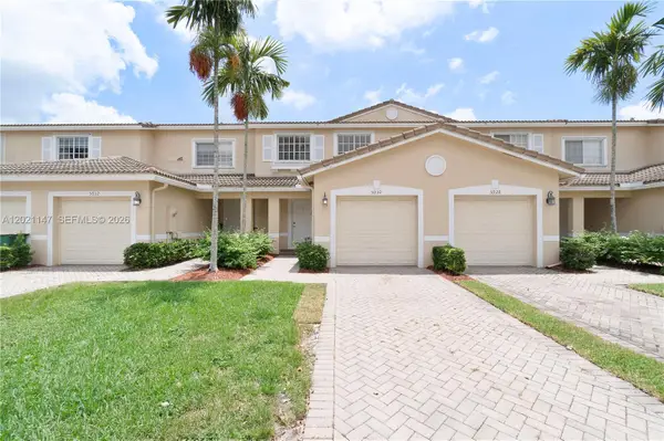 5930 Abbey Rd, Tamarac, FL 33321
