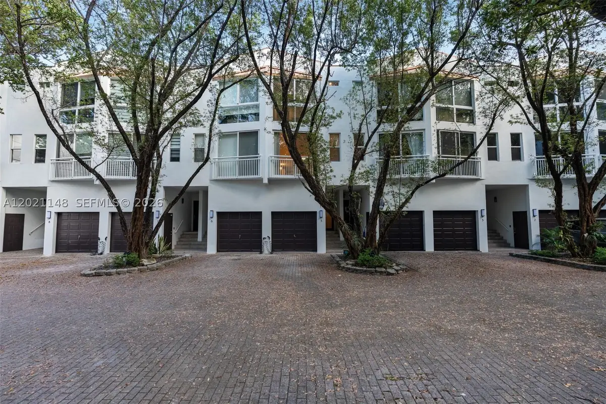 325 Meridian Ave #5, Miami Beach, FL 33139 - #1