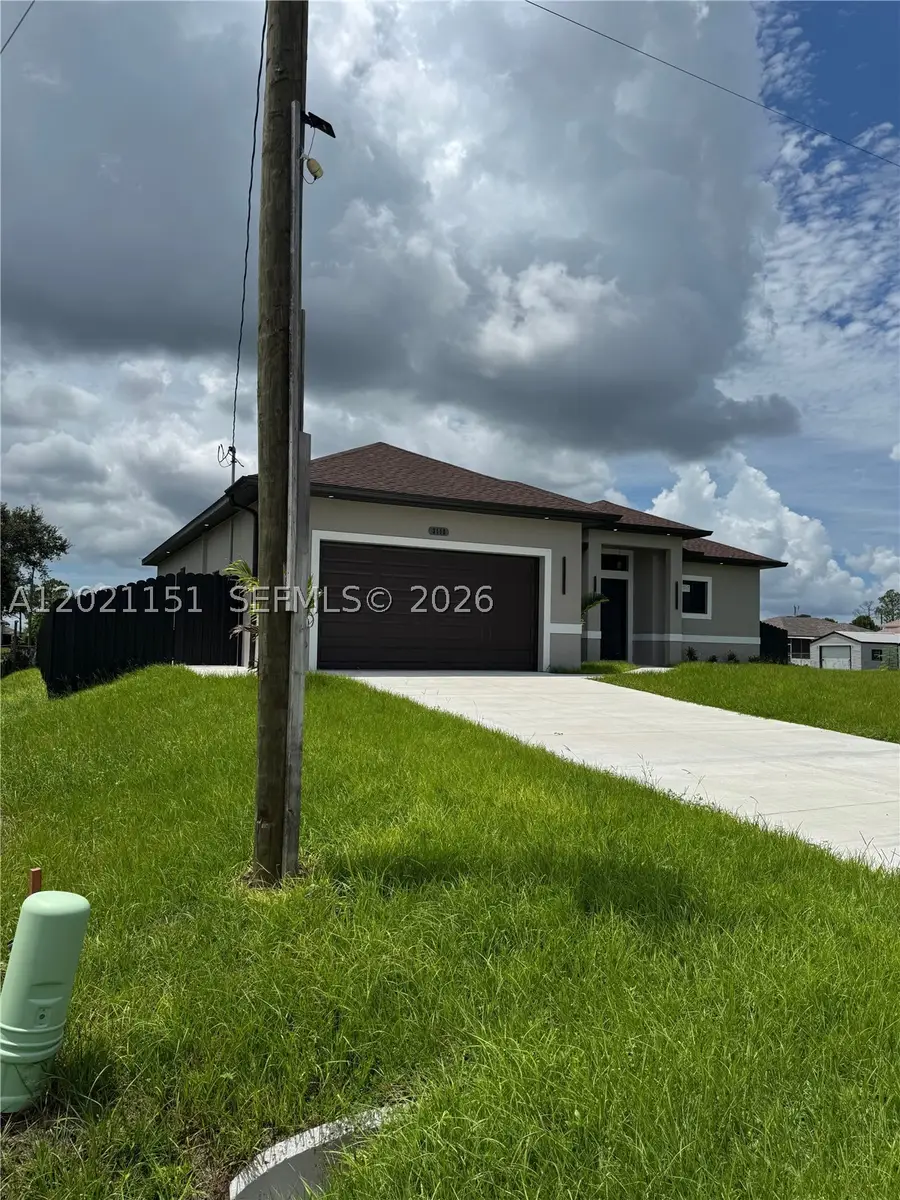 3115 2nd St Sw, Lehigh Acres, FL 33976 - #2