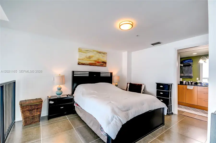 300 S Biscayne Bluv #L-1022, Miami, FL 33131 - #3