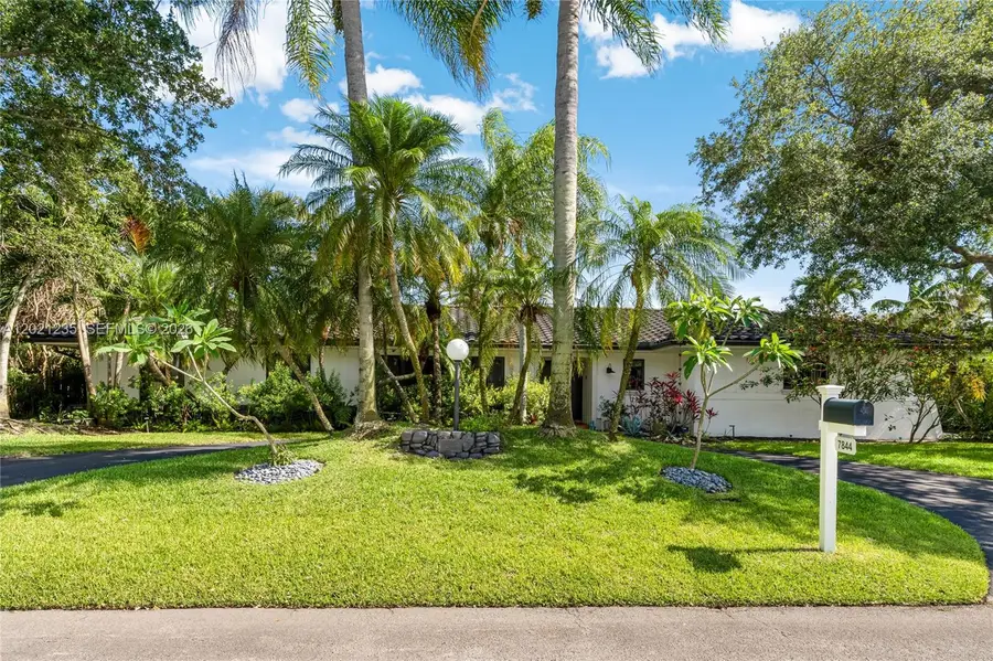 7844 SW 179th Ter, Palmetto Bay, FL 33157 - #2