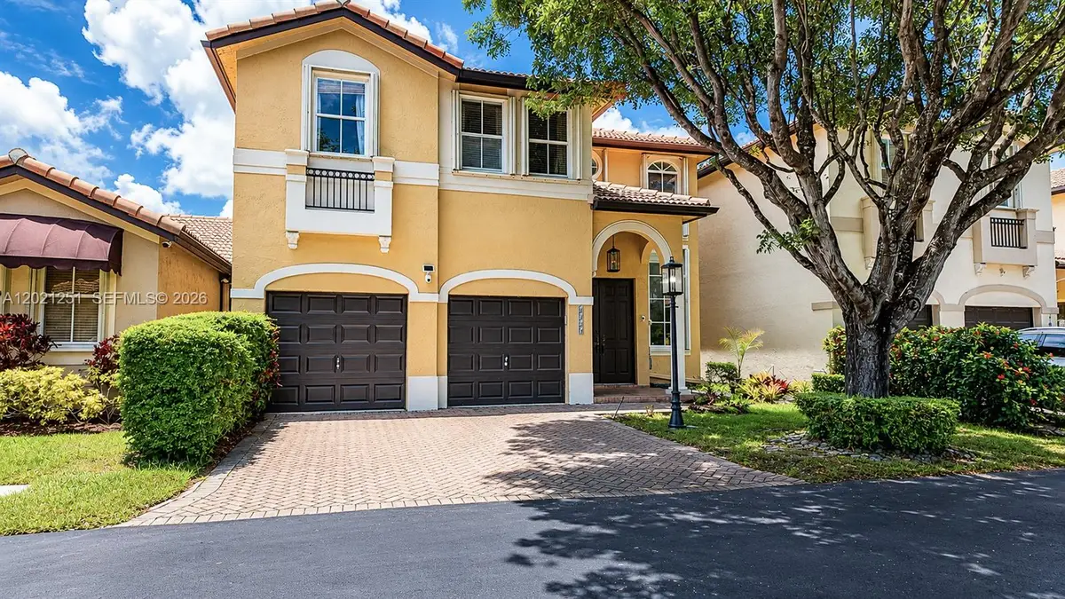4844 NW 110th Pl, Doral, FL 33178 - #1