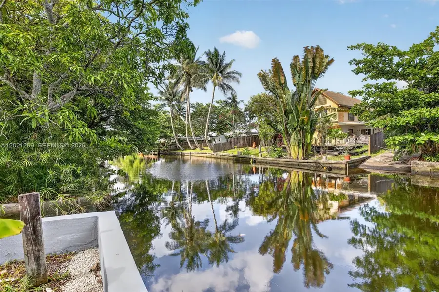 2048 SW 28th Ter, Fort Lauderdale, FL 33312 - #2