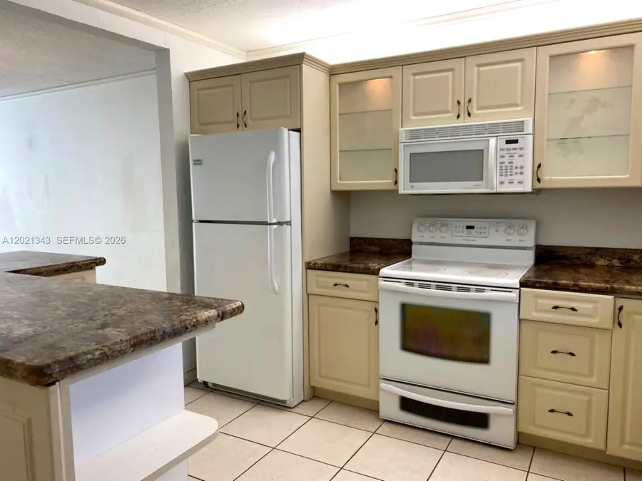 2832 Fillmore St #22, Hollywood, FL 33020 - #3