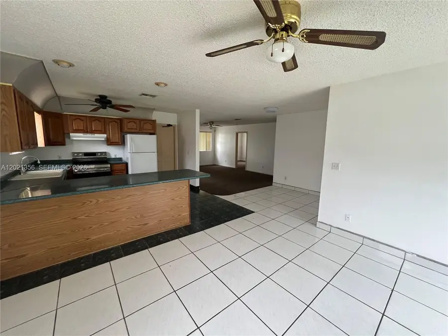 5324 Flagler St, Hollywood, FL 33021 - #2