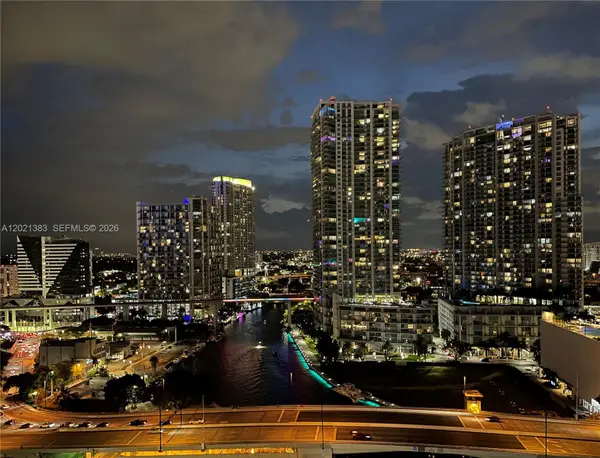 31 SE 5th St #2307, Miami, FL 33131