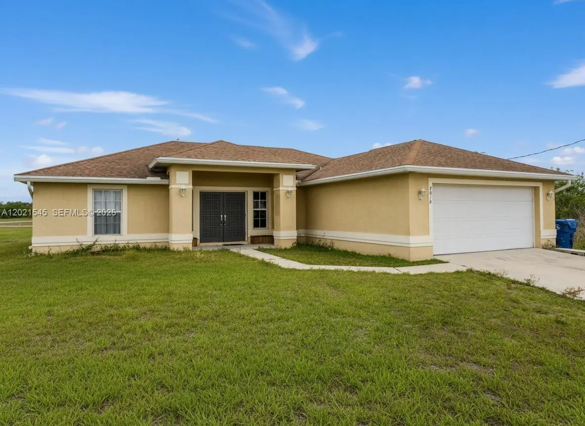 7018 Pilgrim Ct, Port Labelle, FL 33935 - #1
