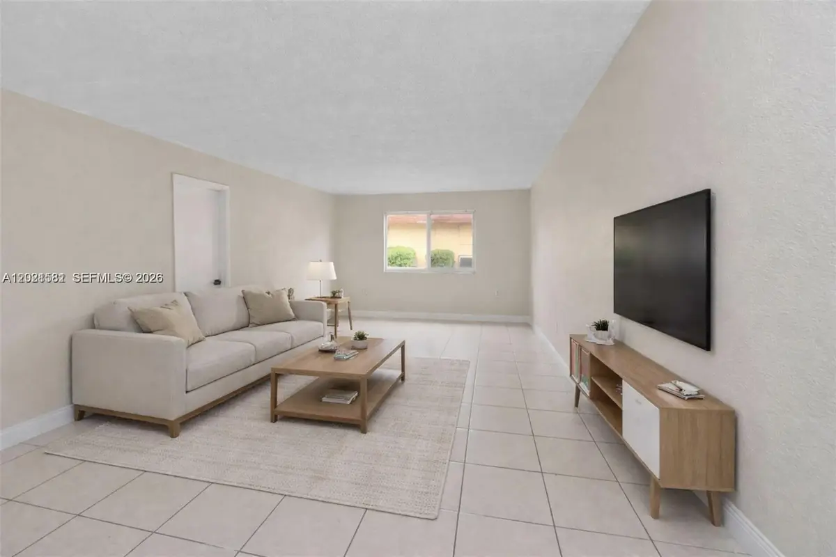 505 NW 177th St #126, Miami Gardens, FL 33169 - #1