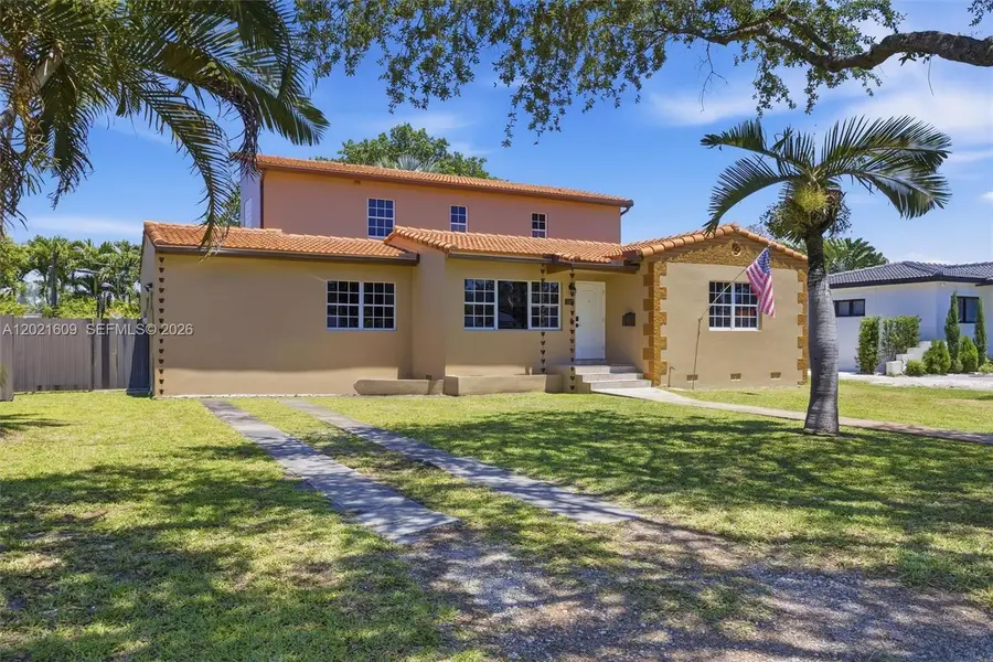 245 Lenape Dr, Miami Springs, FL 33166 - #2