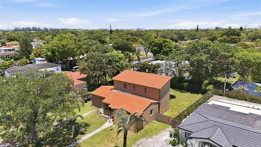 245 Lenape Dr, Miami Springs, FL 33166 - #3