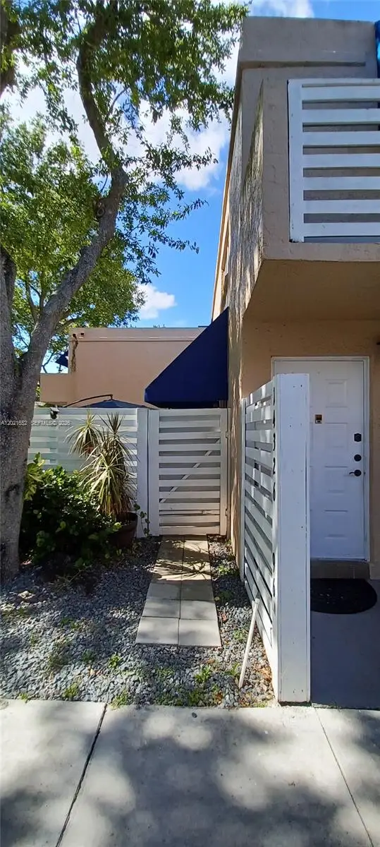 14326 SW 96th Ln, Miami, FL 33186 - #3