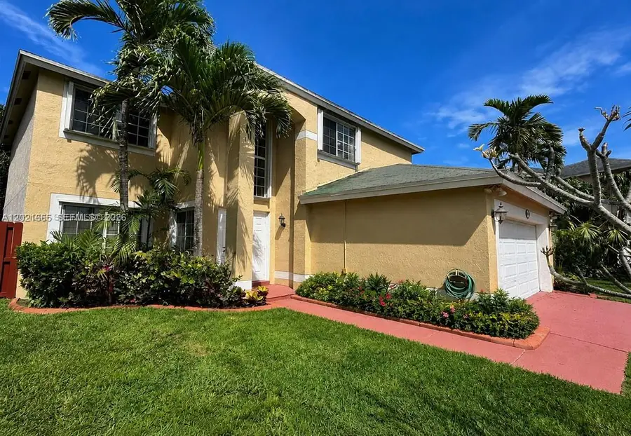 8801 SW 9th Ct, Pembroke Pines, FL 33025 - #2