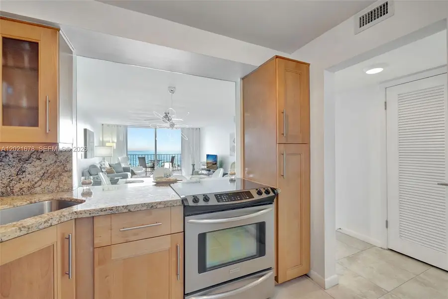 1400 S Ocean Dr #1001, Hollywood, FL 33019 - #2