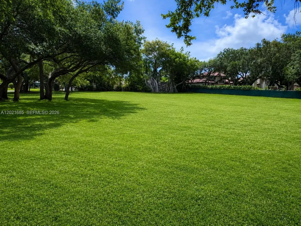 xxx Sierra Cir, Coral Gables, FL 33156 - #1
