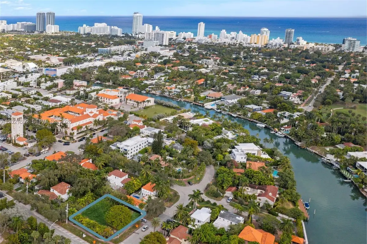 969 W 34th St, Miami Beach, FL 33140 - #1