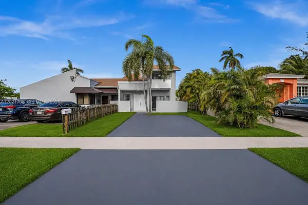 14212 NE 4th Ave, Miami, FL 33161