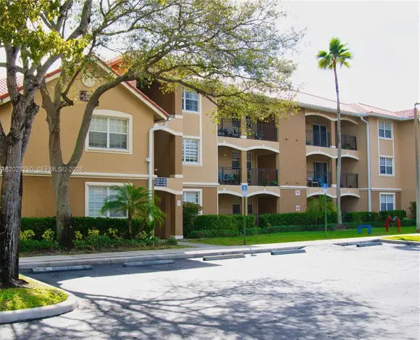 215 SW 117th Ter #14107, Pembroke Pines, FL 33025