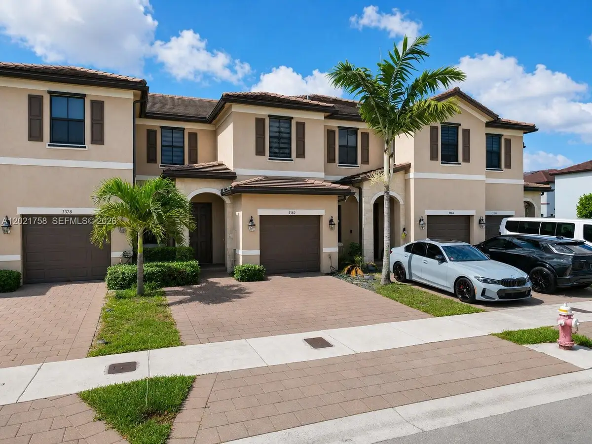 3382 W 104th Ter, Hialeah, FL 33018 - #1