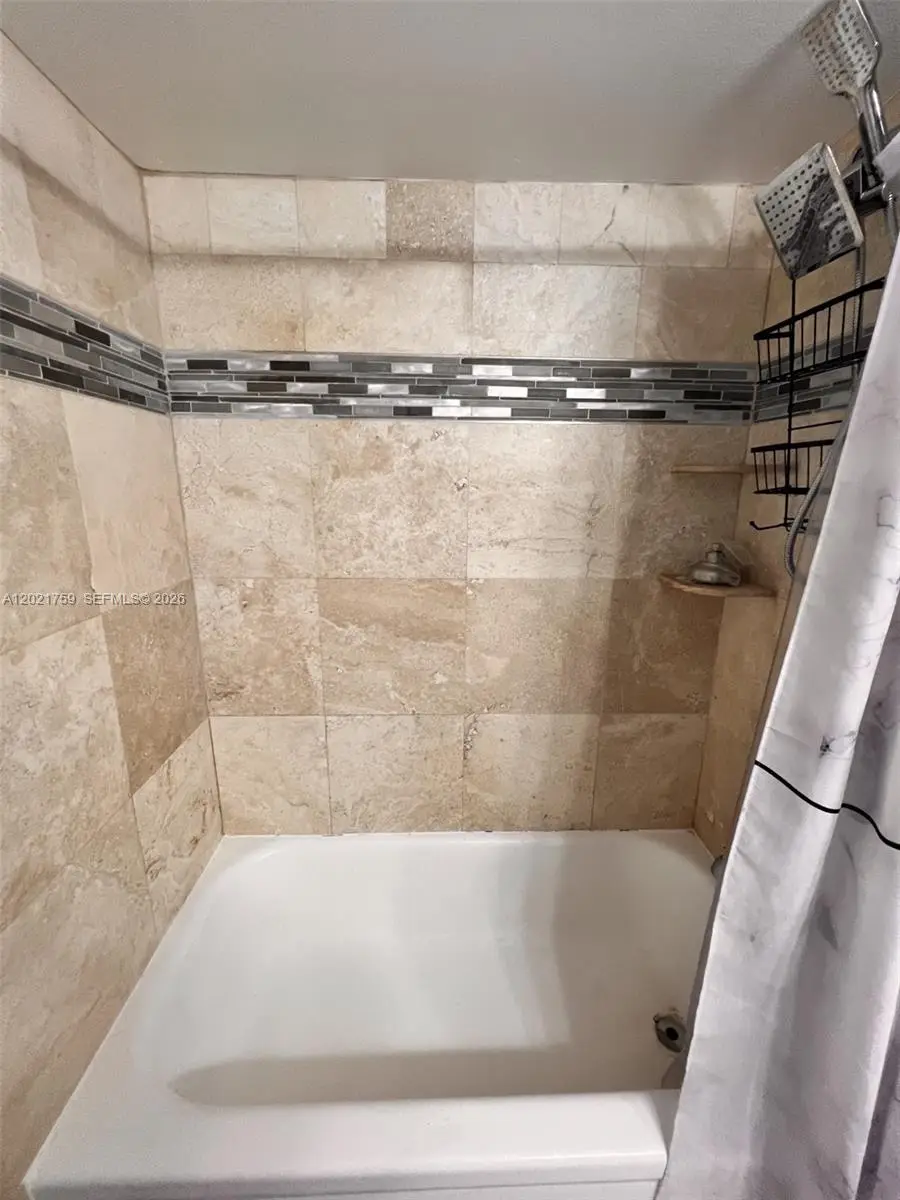 9440 SW 8th St #320, Boca Raton, FL 33428 - #2