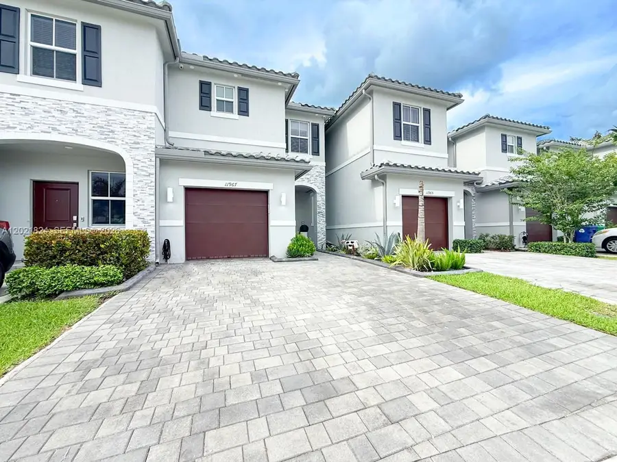 11967 NW 46th St, Coral Springs, FL 33076 - #2