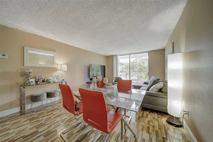 494 NW 165th St Rd #C-205, Miami, FL 33169 - #3