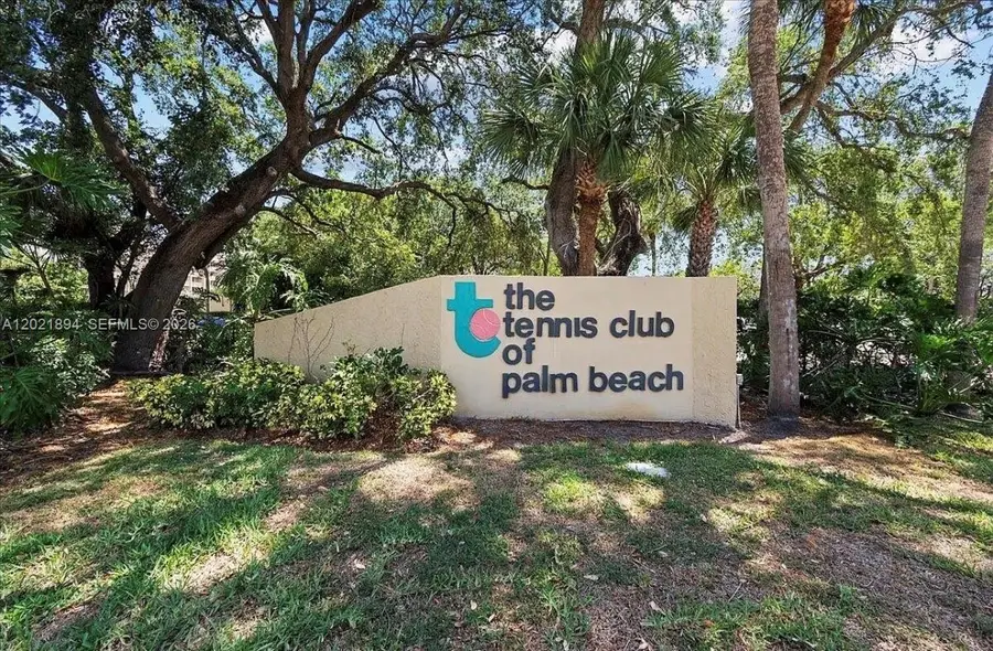 2786 Tennis Club Dr #302, West Palm Beach, FL 33417 - #2
