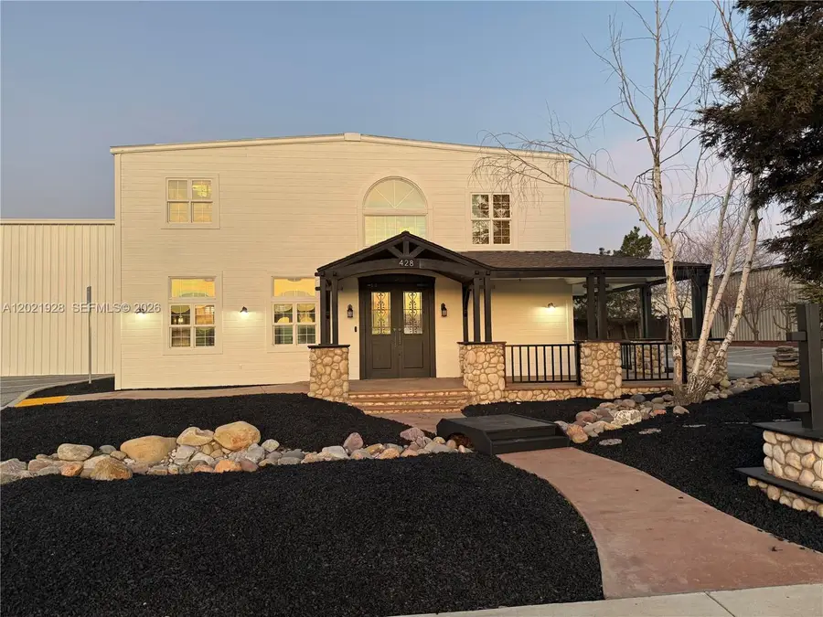 428 N Curry Street, Tehachapi, CA 93561 - #2
