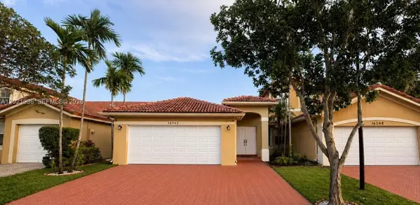 16342 SW 45th Ter, Miami, FL 33185