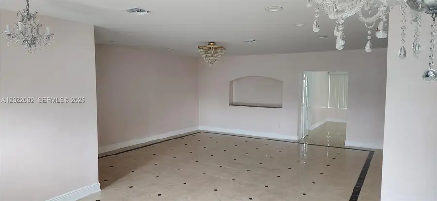5260 SW 9th St, Plantation, FL 33317 - #2