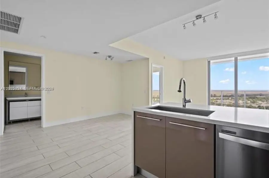 2000 Metropica Way #2202, Sunrise, FL 33323 - #3