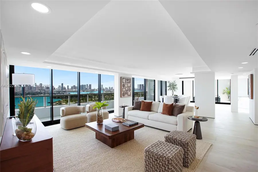 9 Island Ave #T2, Miami Beach, FL 33139 - #2