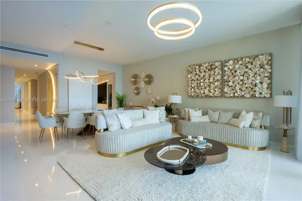300 Biscayne Boulevard Way #2203C, Miami, FL 33131