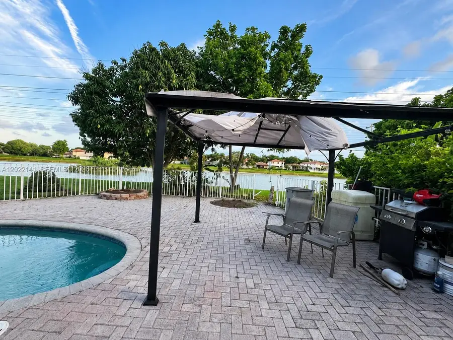6188 NW 40th St, Coral Springs, FL 33067 - #2