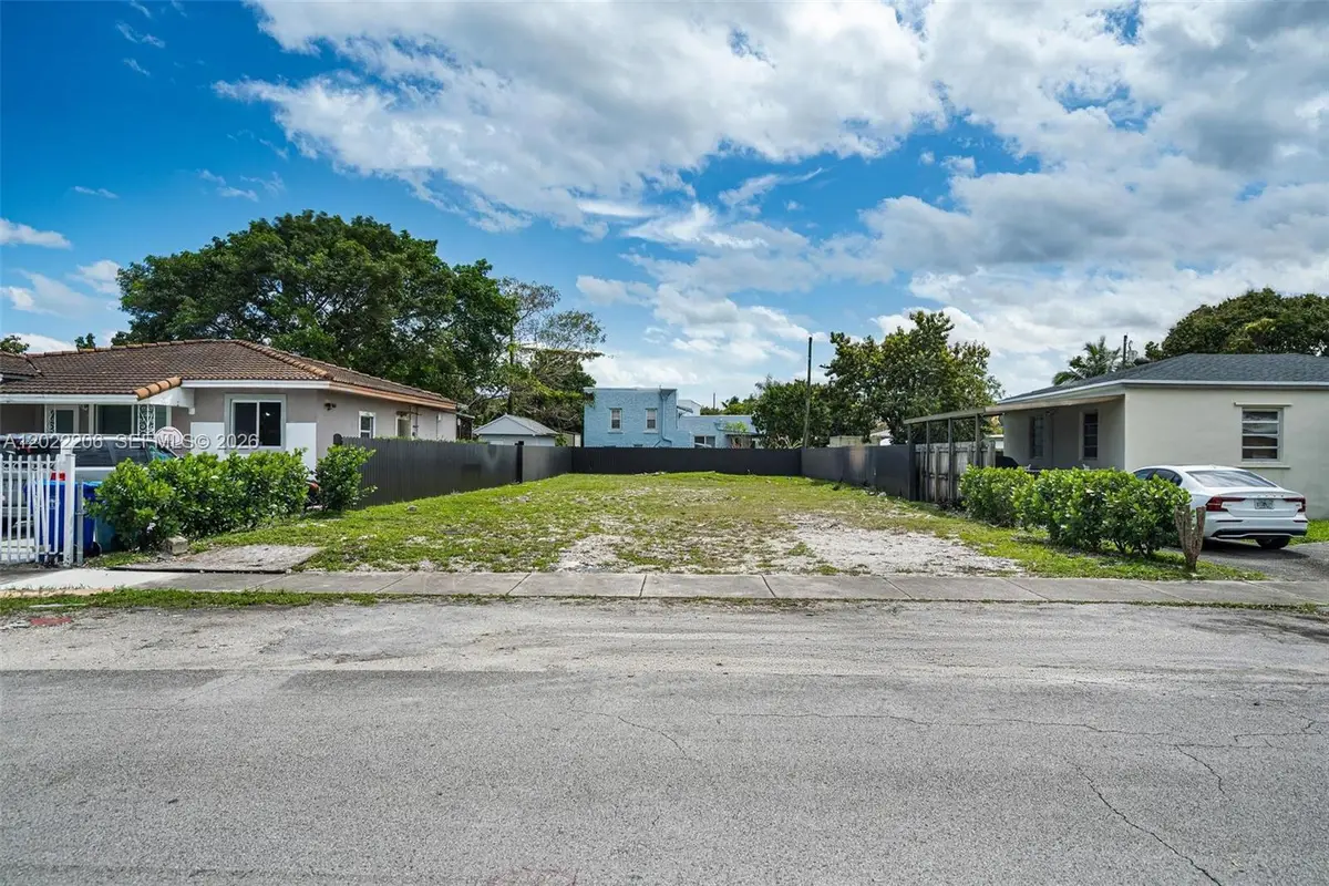 3056 SW 13th St, Miami, FL 33145 - #1